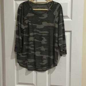 Lucky Brand Olive & Gray Camo Long Sleeve Tee new w tag LG